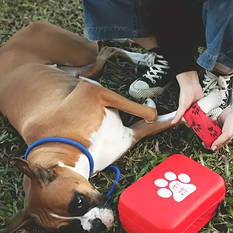 Pet First Aid Kit: Contains emergency supplies and an emergency blanket, suitable for hiking, camping, and backpacking. This emergency pet bag has everything you need to help your fur baby in case of an accident. It's a must